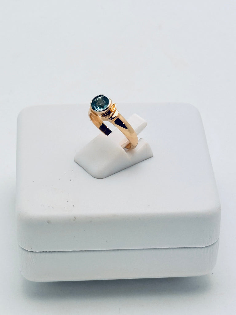 Swiss Blue Topaz Round RIng