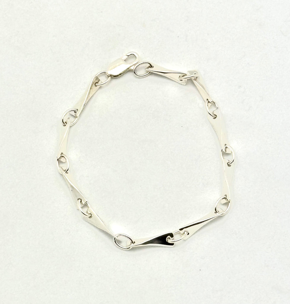 DC Forged Link Bracelet