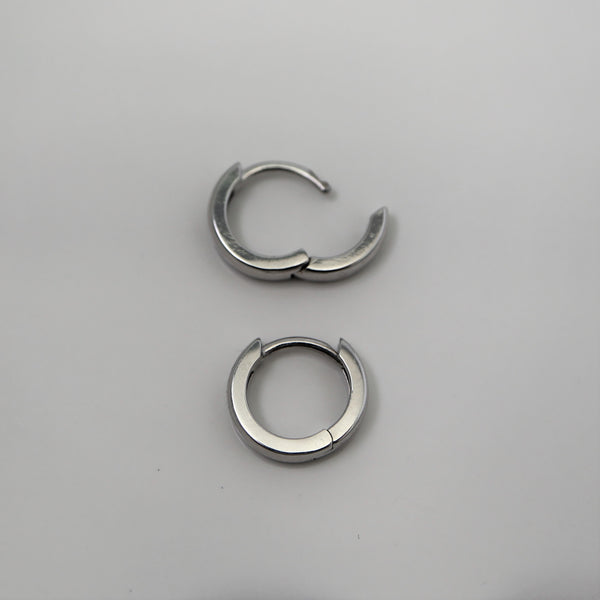 Hoops: Grace White 11.5 mm