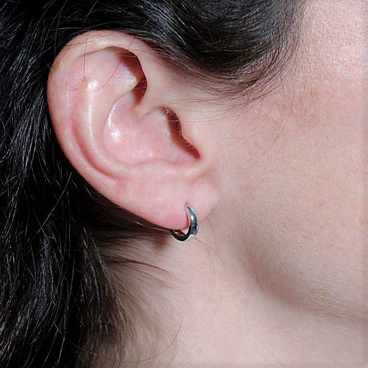 Hoops: Grace White 11.5 mm