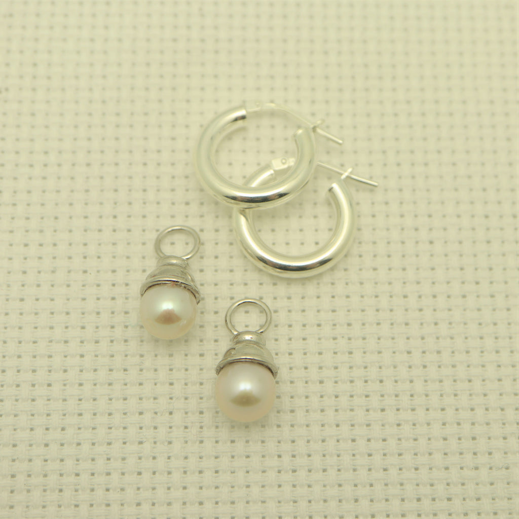Cora - White Pearls