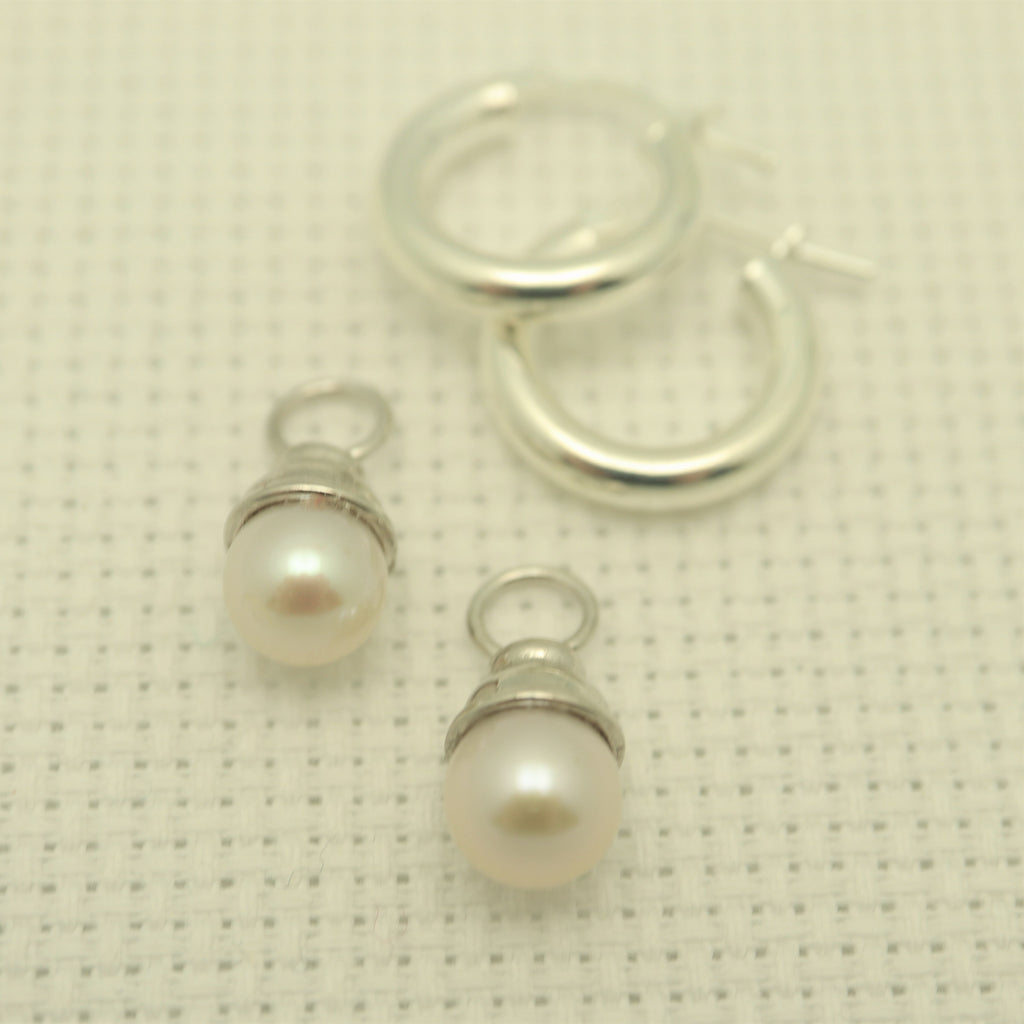 Cora - White Pearls